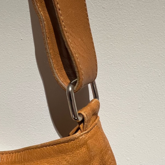 New condition Mahiya Ethically Sourced Leather Boho Handbag - Picture 3 of 16